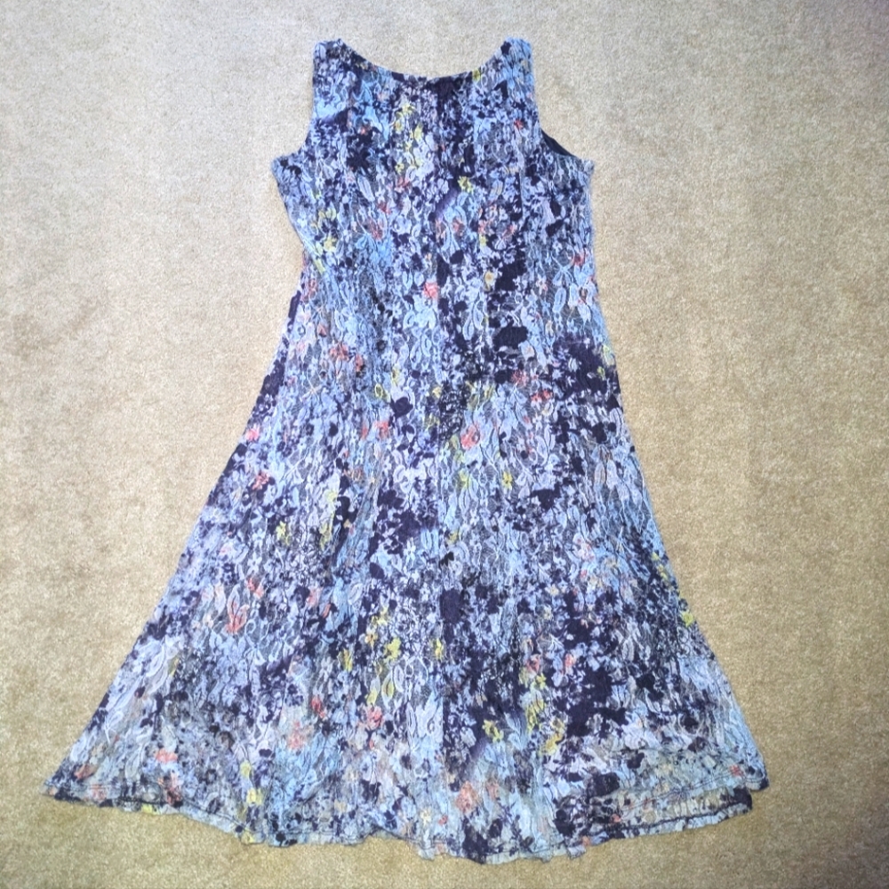 Perceptions Dress - Picture 2 of 8